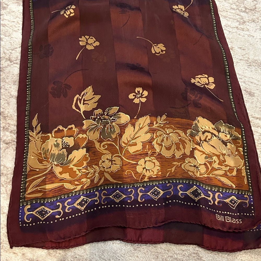 Bill blass Floral silk Scarf with Gold Accents - Picture 3 of 5